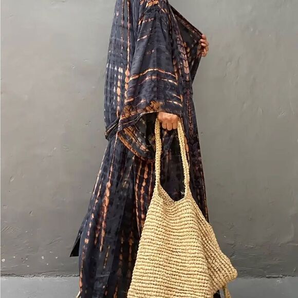 Kimono / duster / robe / coverup Pretty batik design - Picture 3 of 4